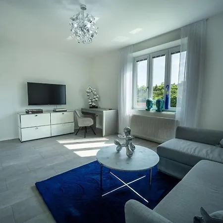 Apartamento Ruhige Unterkunft Mit Einer Schoenen Aussicht Znojmo